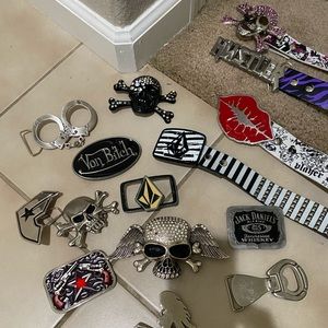 Belt buckles and belts